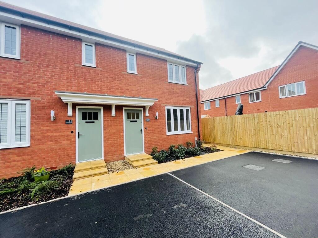 2 bedroom terraced house for rent in Rosehip Road, Mickleover, Derby, DE3