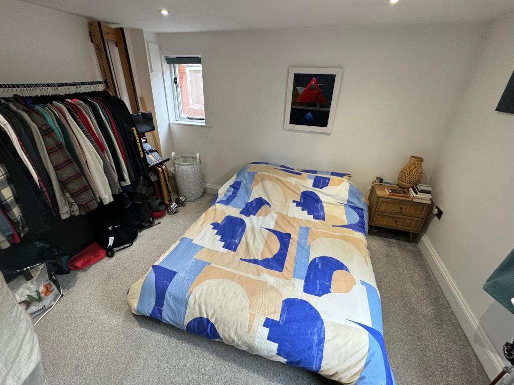 Additional property image - Warwick Hall Gardens, BROMSGROVE