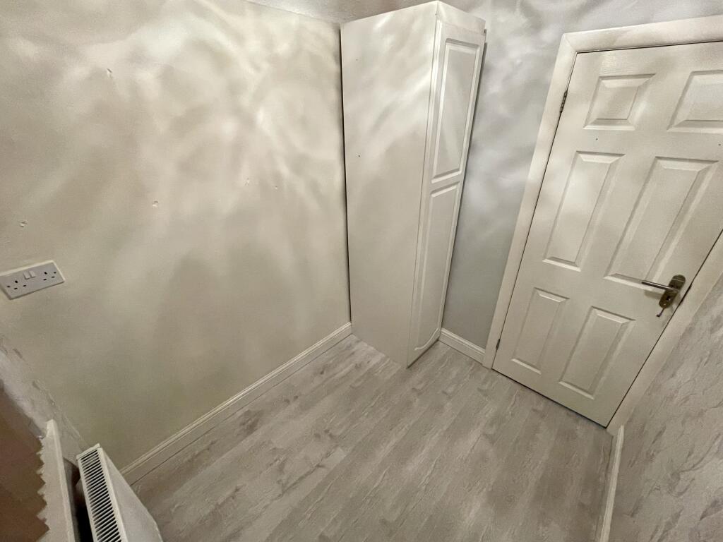 Additional property image - Fabian Crescent, Shirley, SOLIHULL