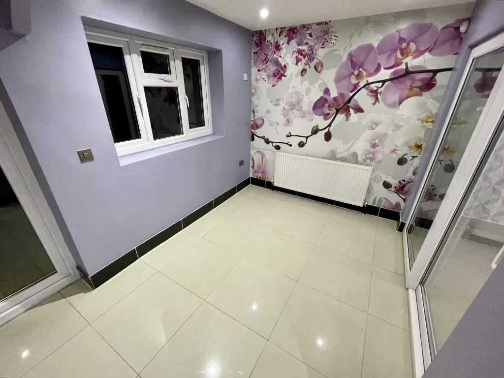 Additional property image - Fabian Crescent, Shirley, SOLIHULL