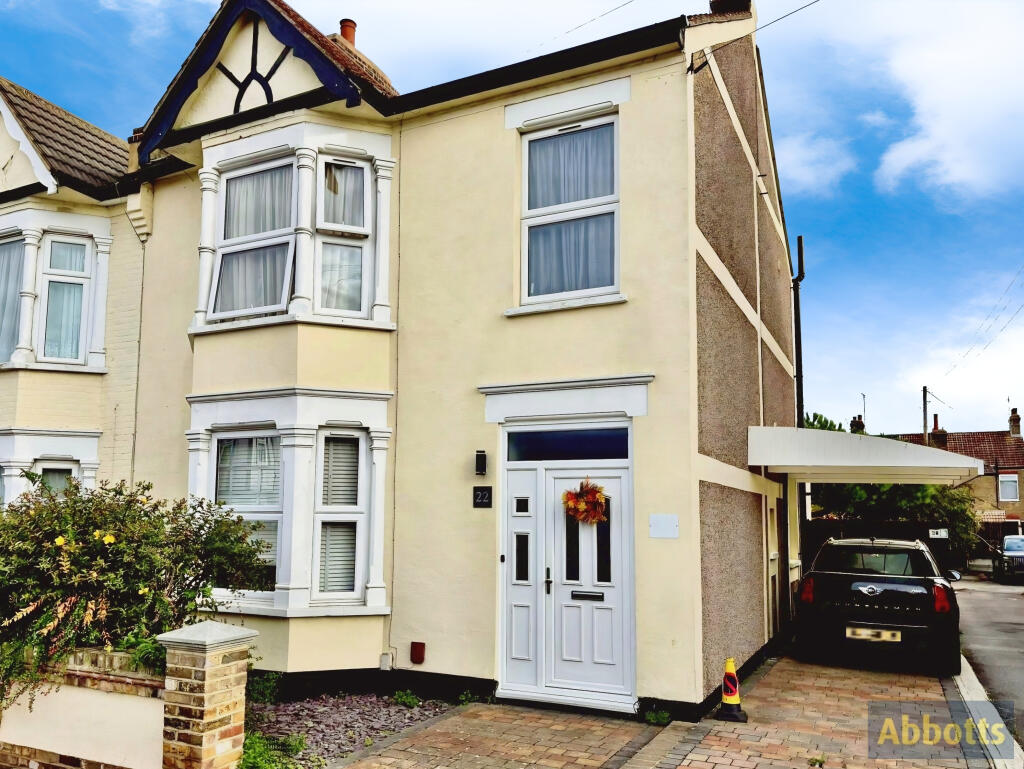 Main image of property: Gainsborough Drive, Westcliff, SS0 9AJ