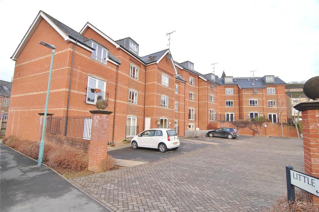 Main image of property: Little Mill Court, Stroud, Gloucestershire, GL5