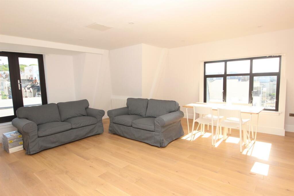 Additional property image - Russell Mews, Brighton