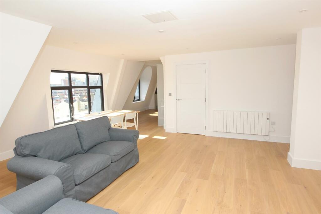 Additional property image - Russell Mews, Brighton