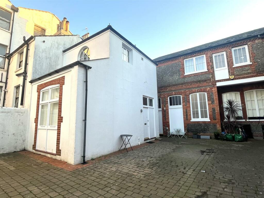 Additional property image - Farm Road, HOVE