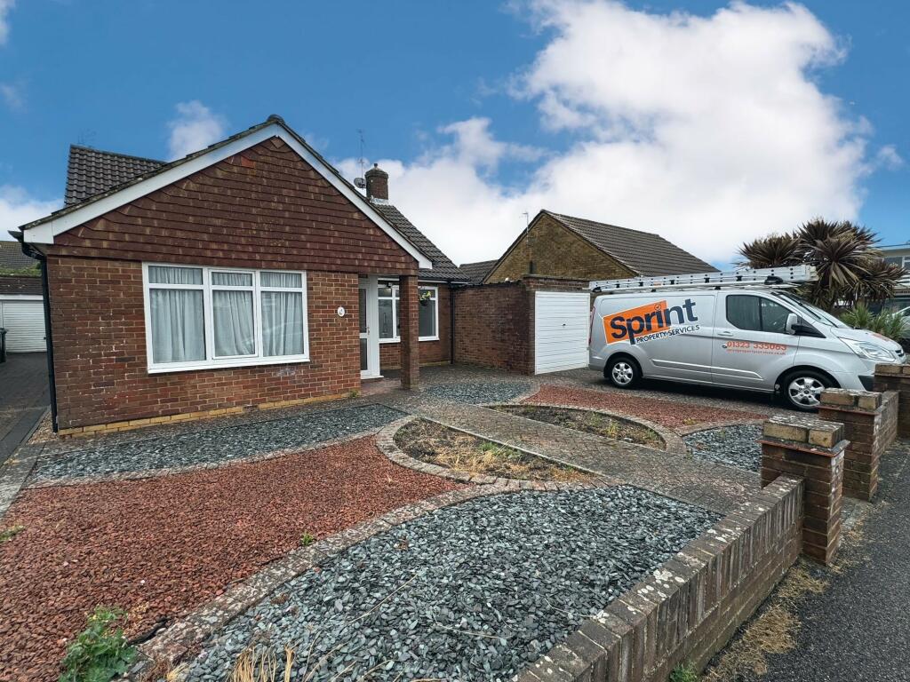 3 bedroom bungalow for rent in Millstream Gardens, POLEGATE, BN26