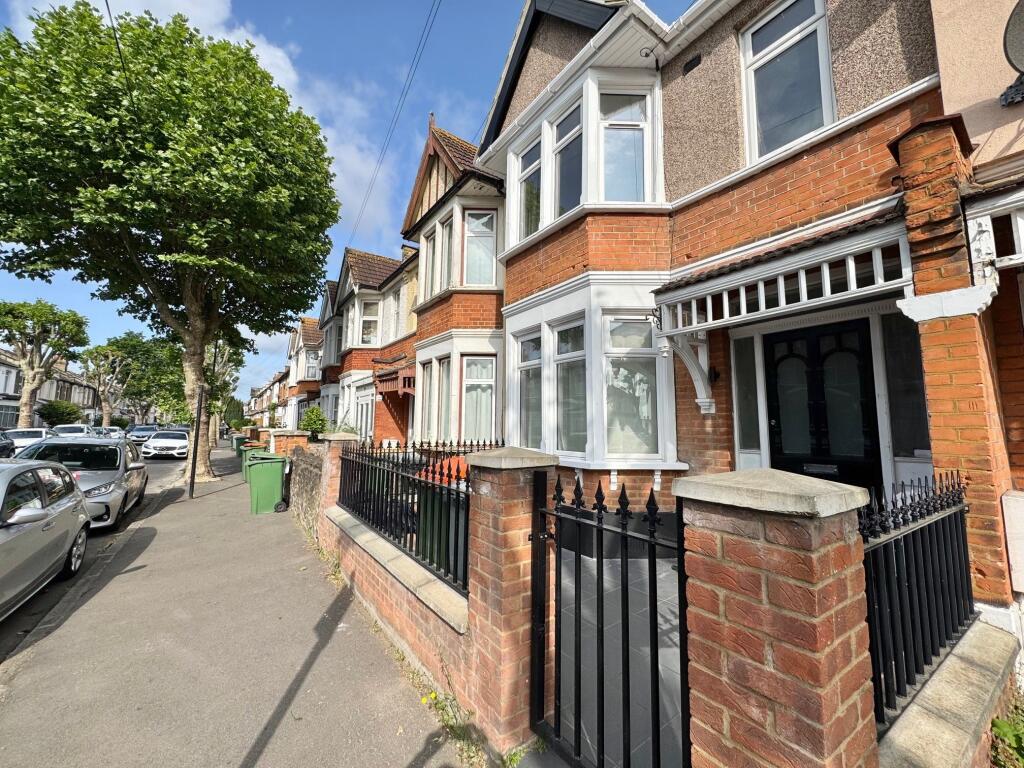 Main image of property: Lincoln Road, Forest Gate E7