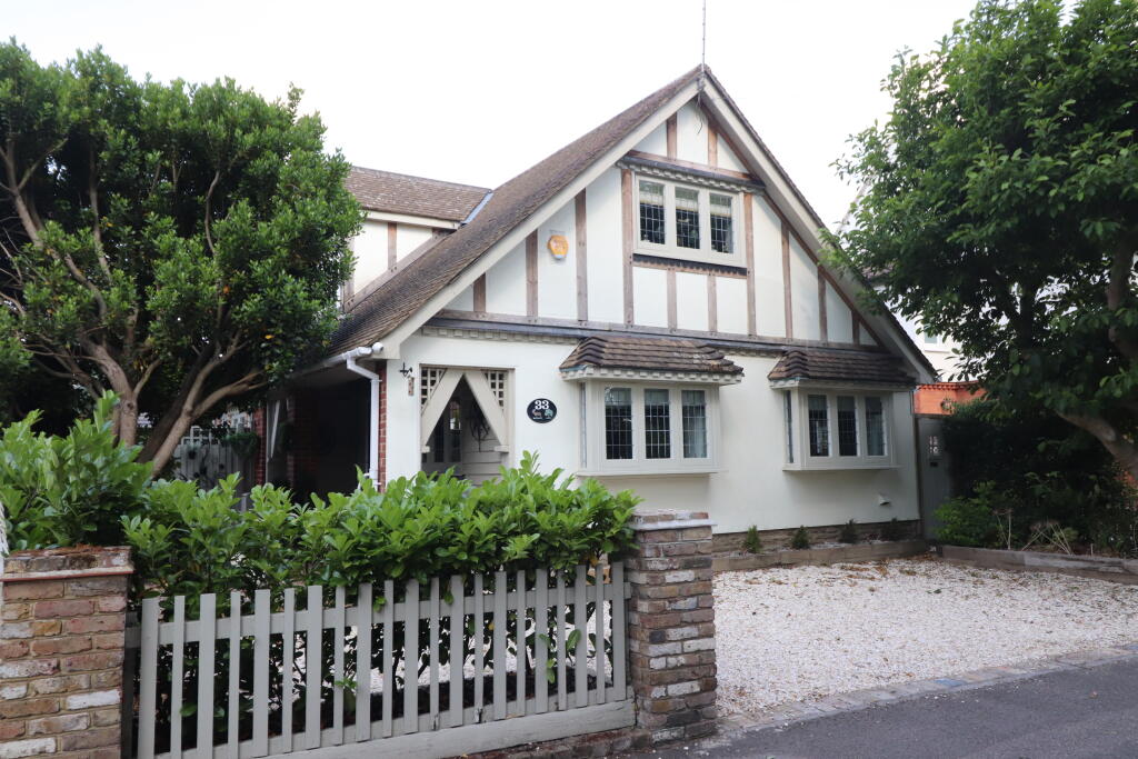 Main image of property: HARTSWOOD ROAD - BRENTWOOD