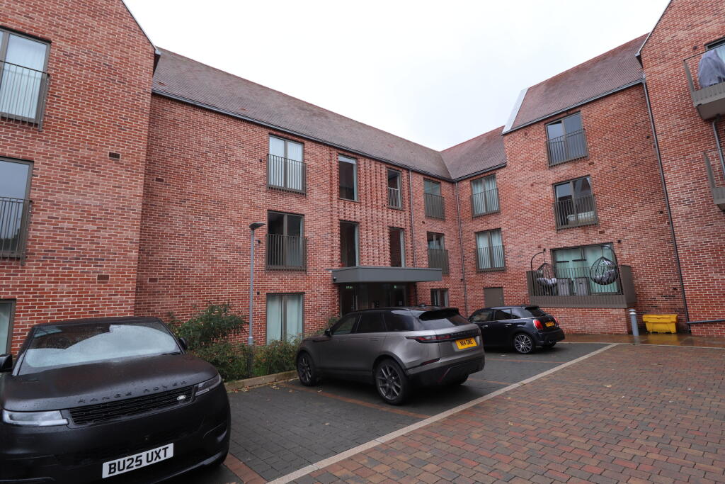 Main image of property: Chelmsford Road - Shenfield