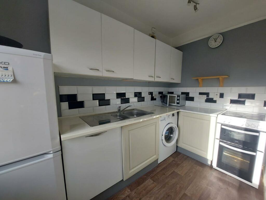 Studio flat for rent in Shirley Road, SOUTHAMPTON, SO15
