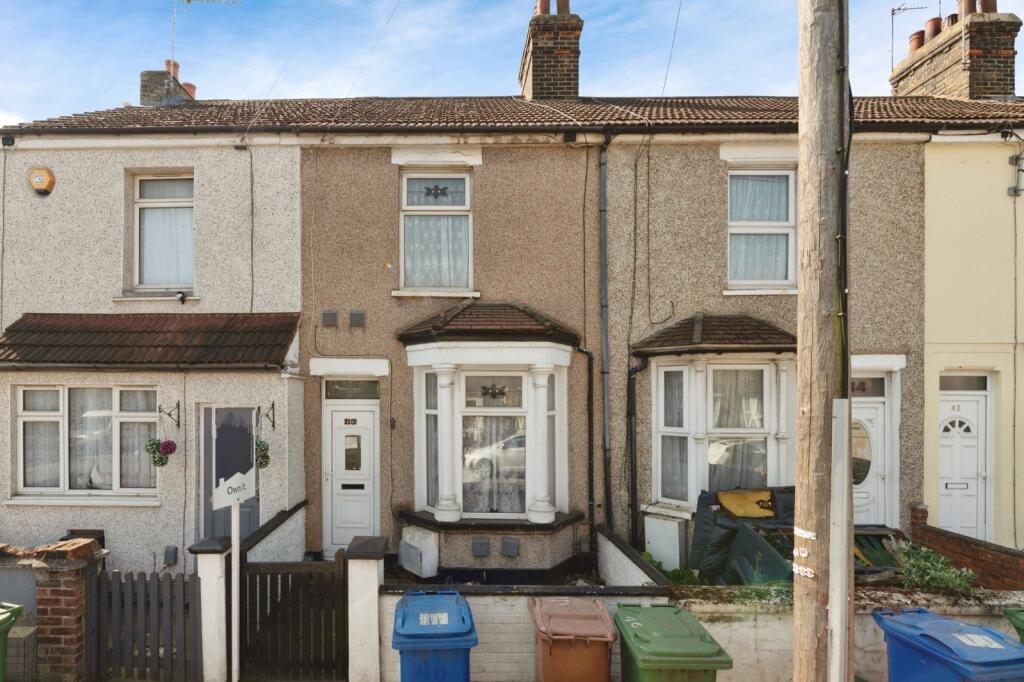 Main image of property: Darnley Road Grays
