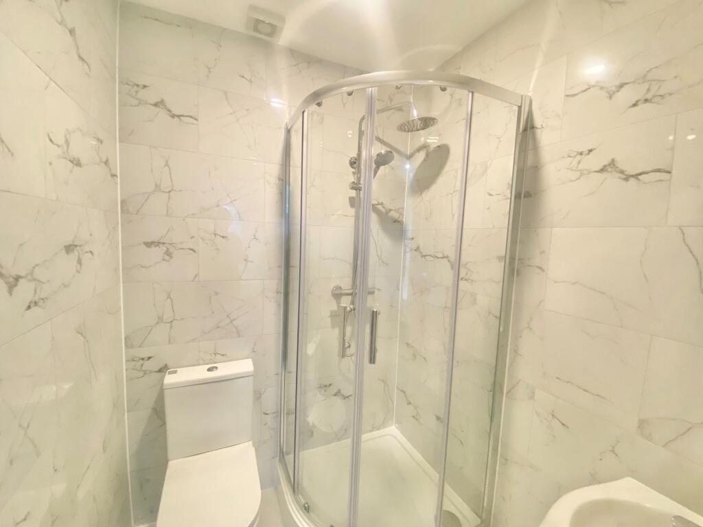 Main image of property: Park Avenue Grays