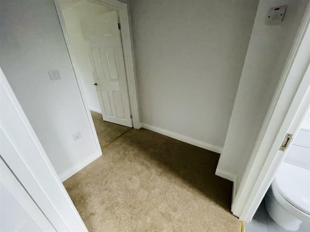 Additional property image - Sadlers Meadow, Furnace End