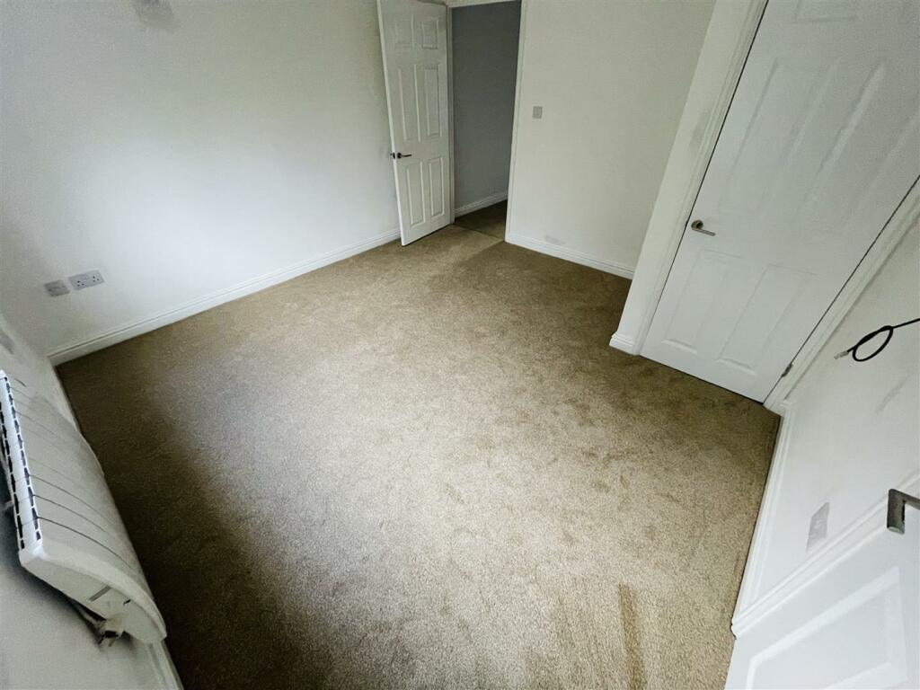 Additional property image - Sadlers Meadow, Furnace End