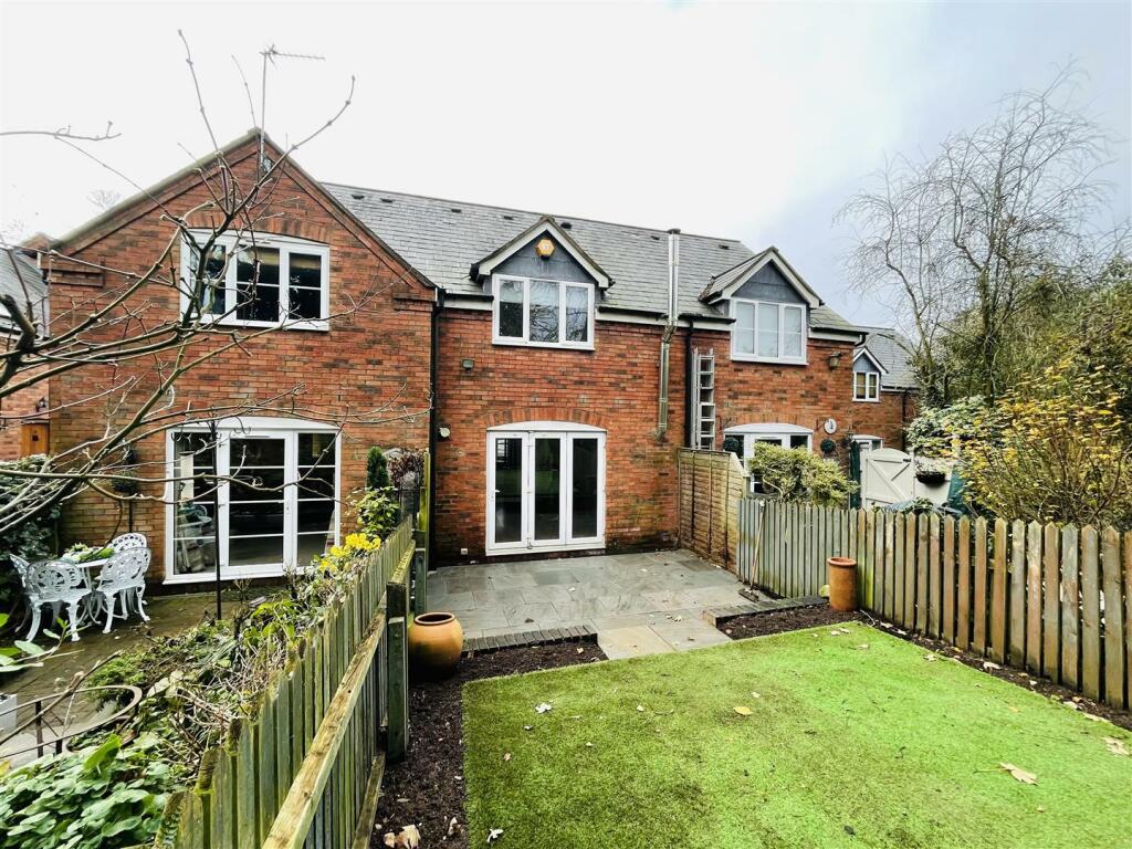 Additional property image - Sadlers Meadow, Furnace End