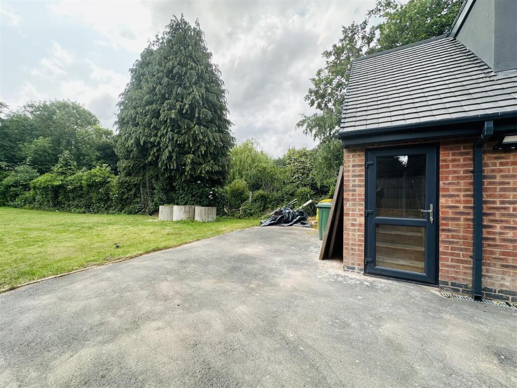 Main image of property: Lutterworth Road, Whitestone,