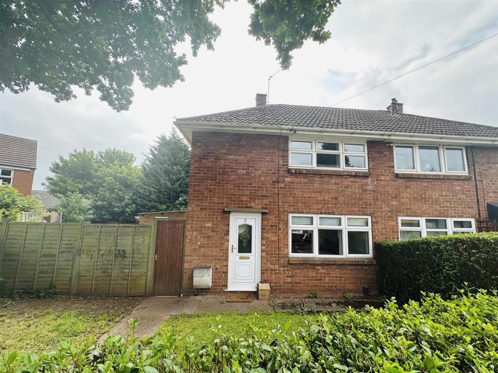 Main image of property: LIME GROVE, NUNEATON, CV10 9BG