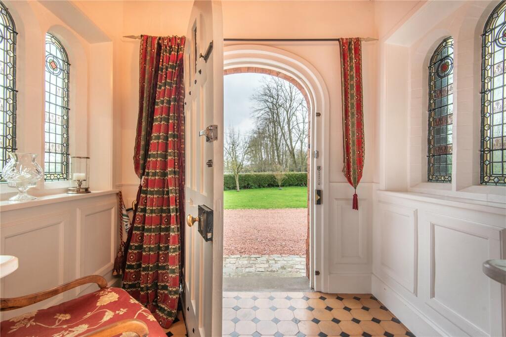 Additional property image - Wrexham Road, Pulford, Nr Chester, Cheshire, CH4