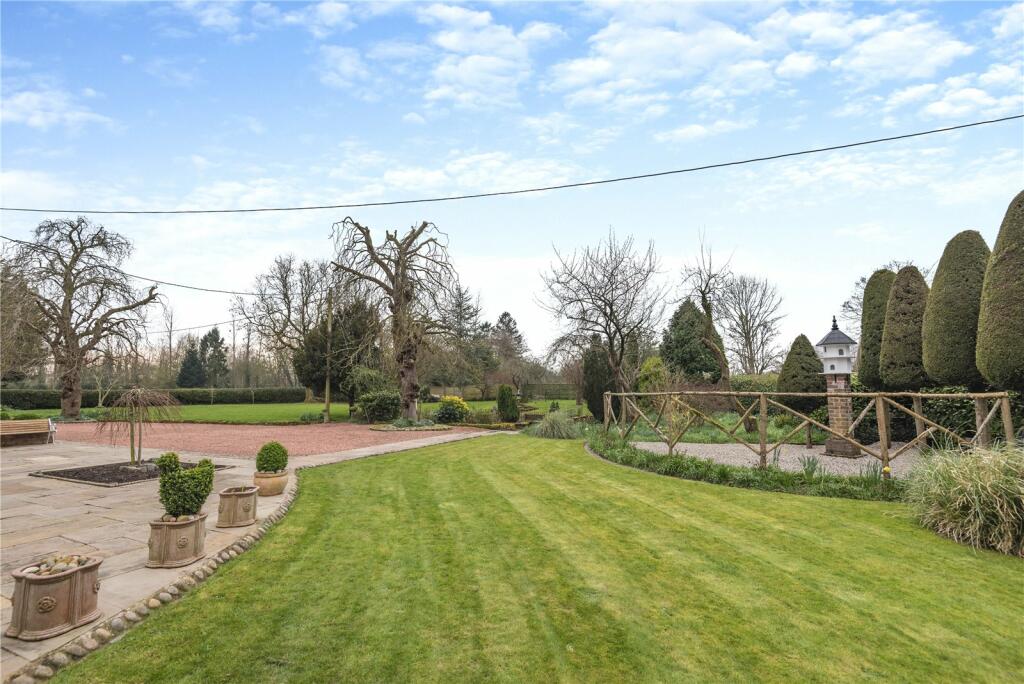Additional property image - Wrexham Road, Pulford, Nr Chester, Cheshire, CH4