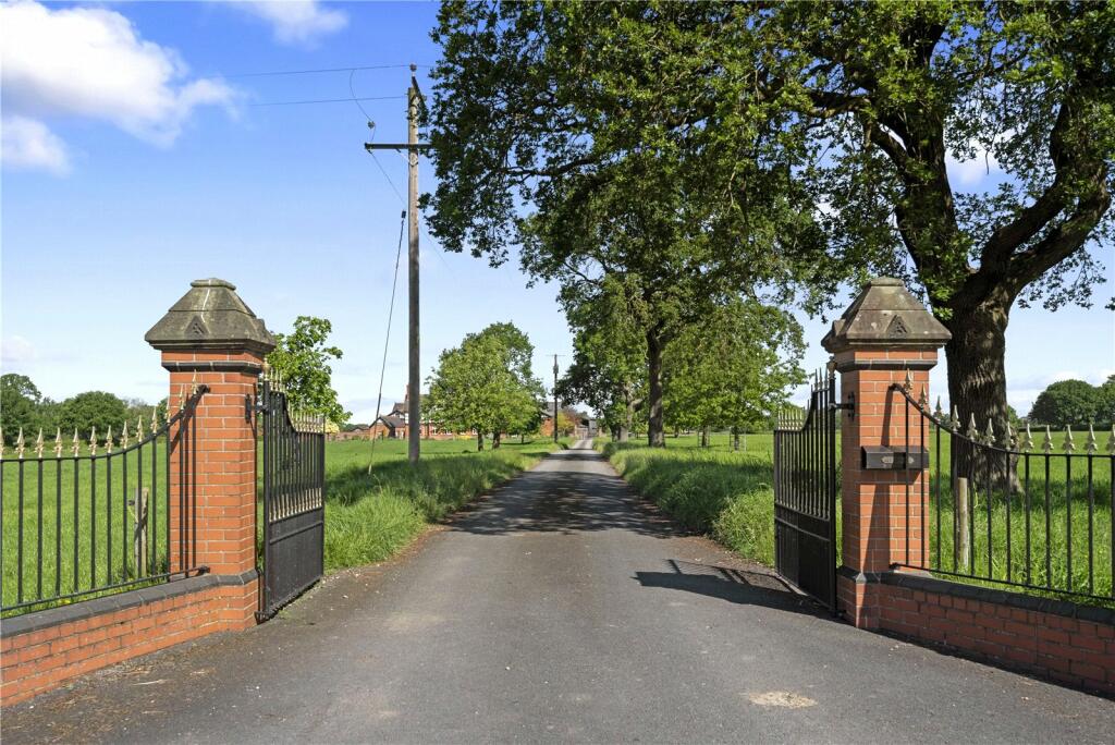 Additional property image - Nantwich Road, Wimboldsley, Nr Middlewich, Cheshire, CW10