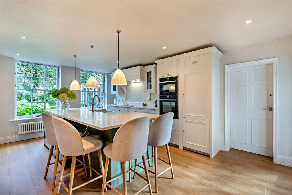Additional property image - The Parade, Parkgate, Neston, CH64