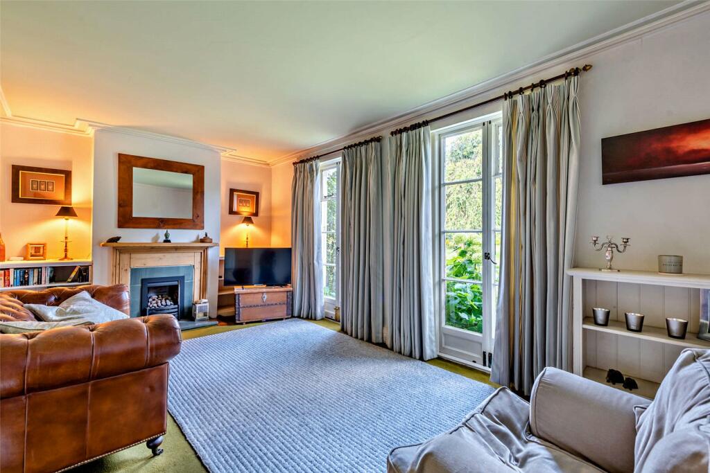 Additional property image - The Parade, Parkgate, Neston, CH64