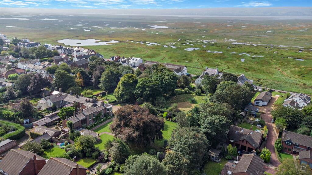 Additional property image - The Parade, Parkgate, Neston, CH64