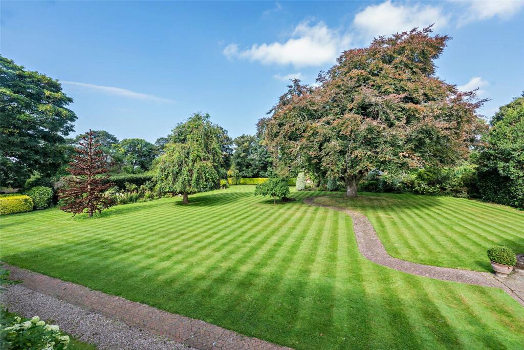 Additional property image - The Parade, Parkgate, Neston, CH64