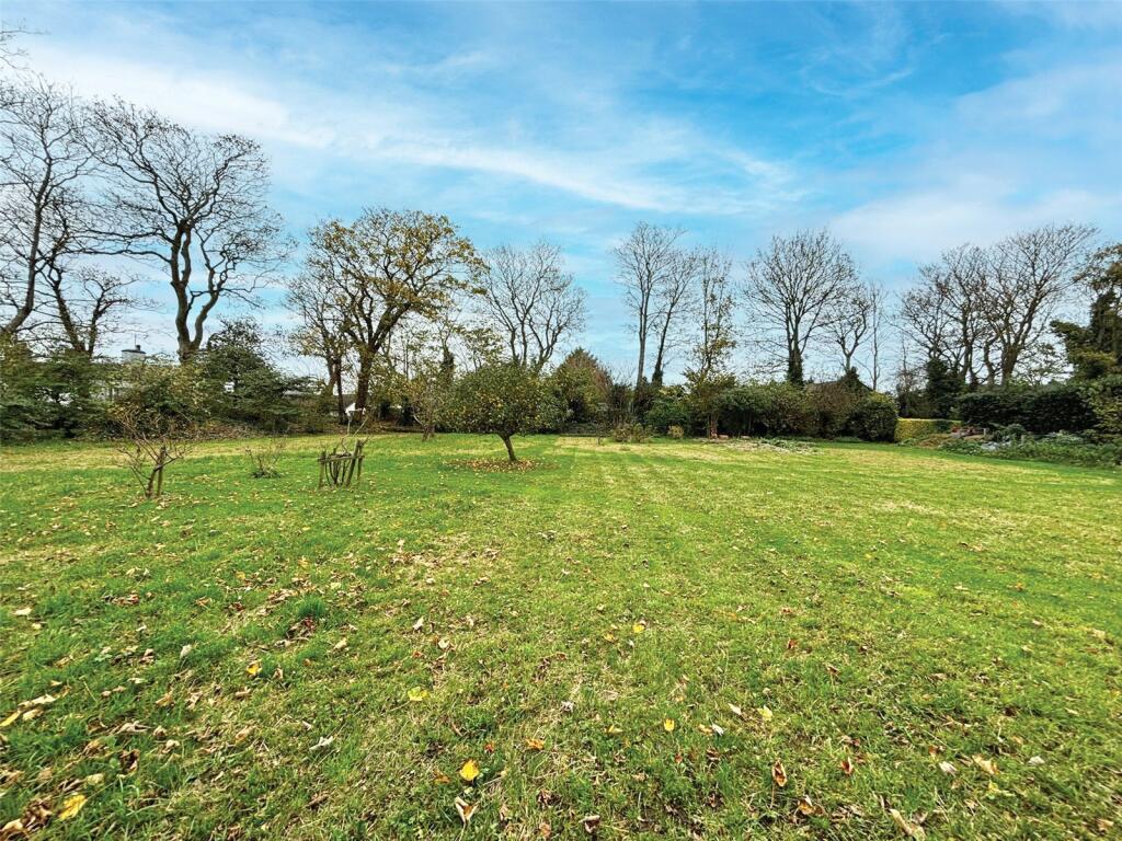 Additional property image - The Parade, Parkgate, Neston, CH64