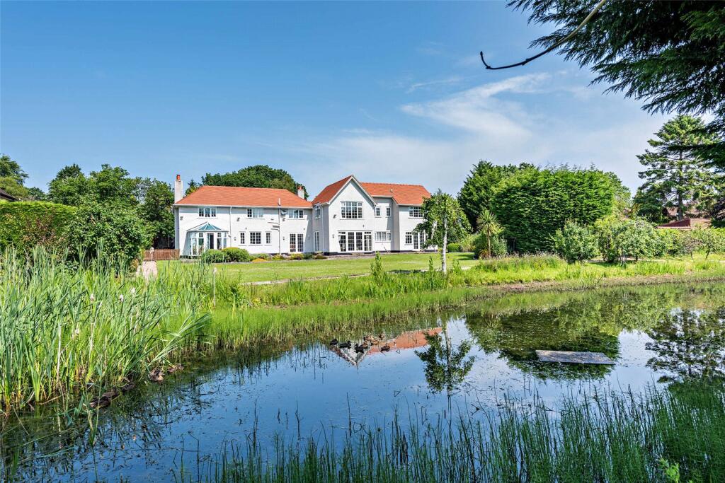 Main image of property: Well Lane, Heswall, Wirral, CH60