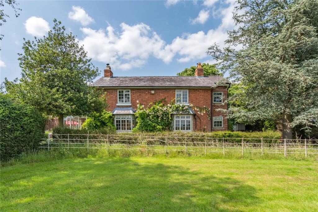 Main image of property: Old Hall Street, Malpas, Cheshire, SY14