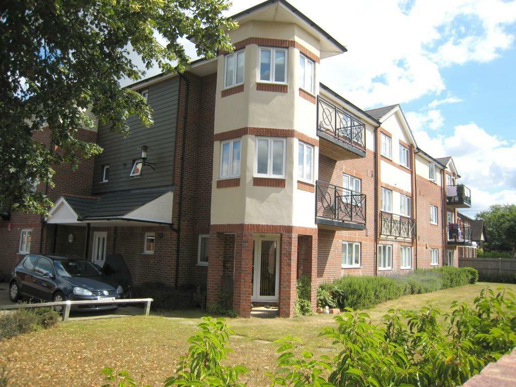 2 bedroom apartment for rent in Powney Road, MAIDENHEAD, SL6