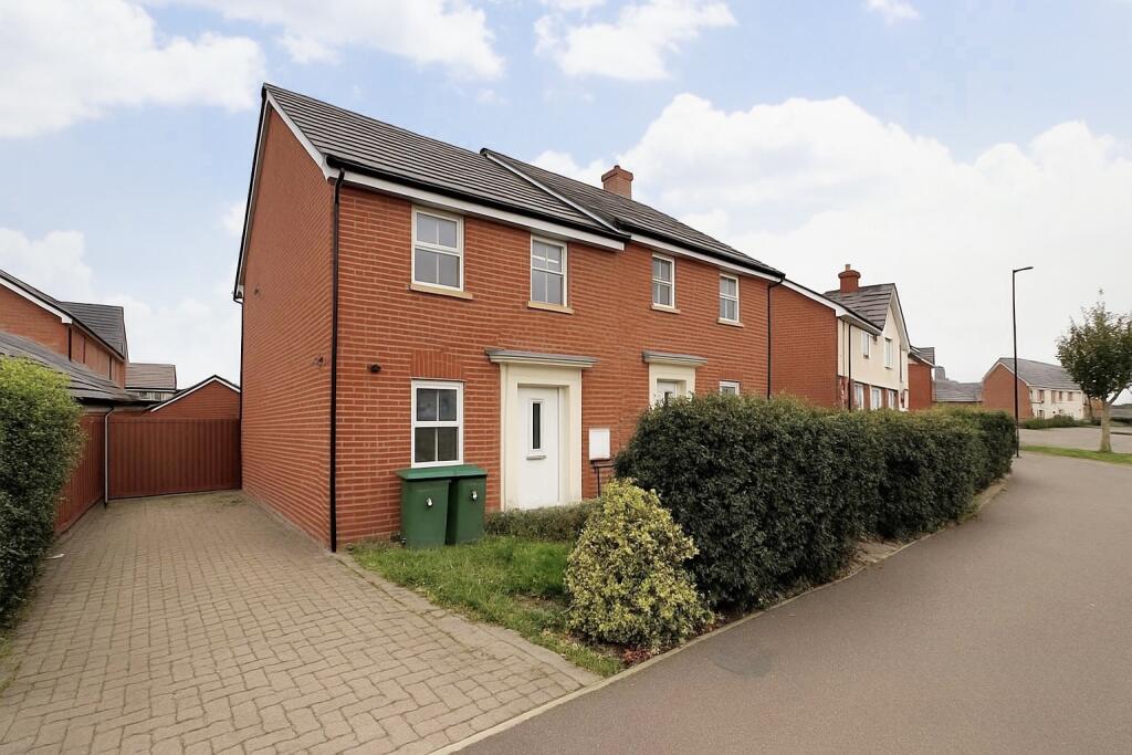 Main image of property: Armstrongs Fields, Broughton, AYLESBURY