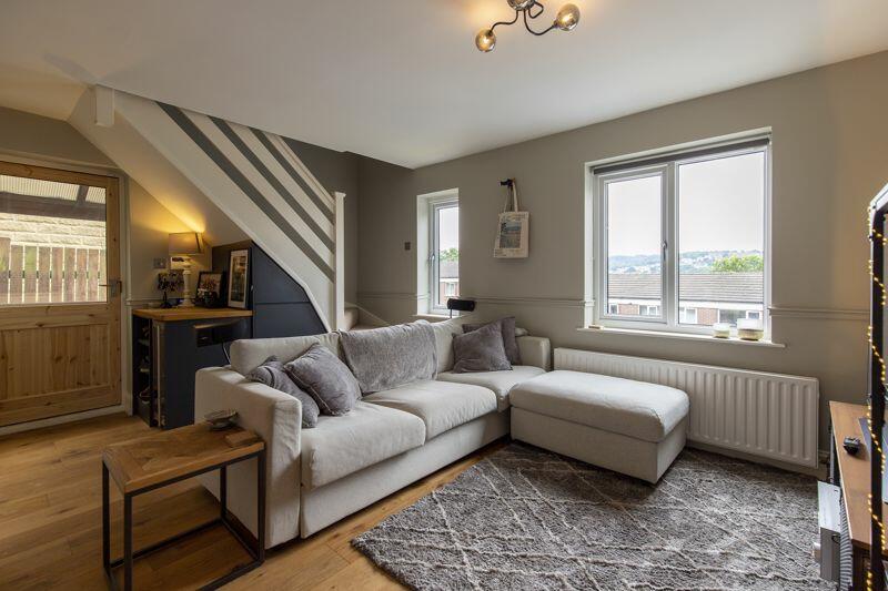 2 bedroom semidetached house for sale in 87 Ravenstone Drive