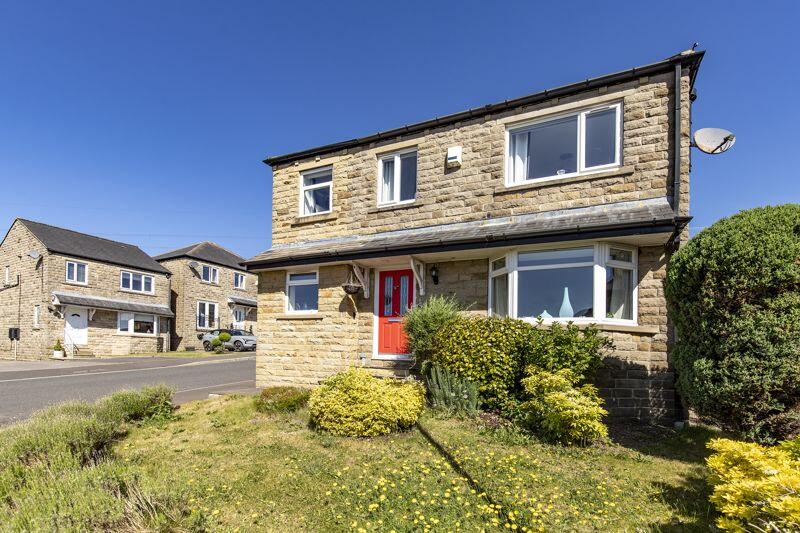 Main image of property: 42 Stonelea, Barkisland, HX4 0HD