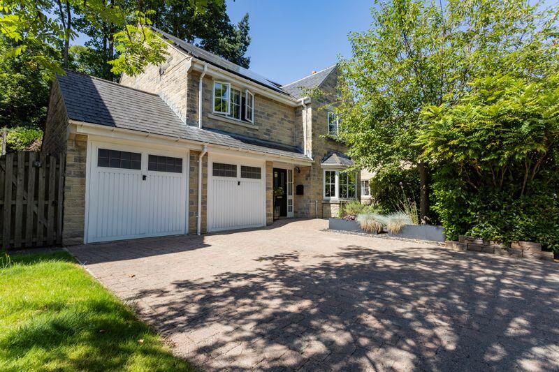 Main image of property: 43 Spinners Hollow, Ripponden HX6 4HY