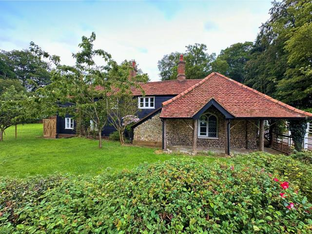Main image of property: Rossway, BERKHAMSTED