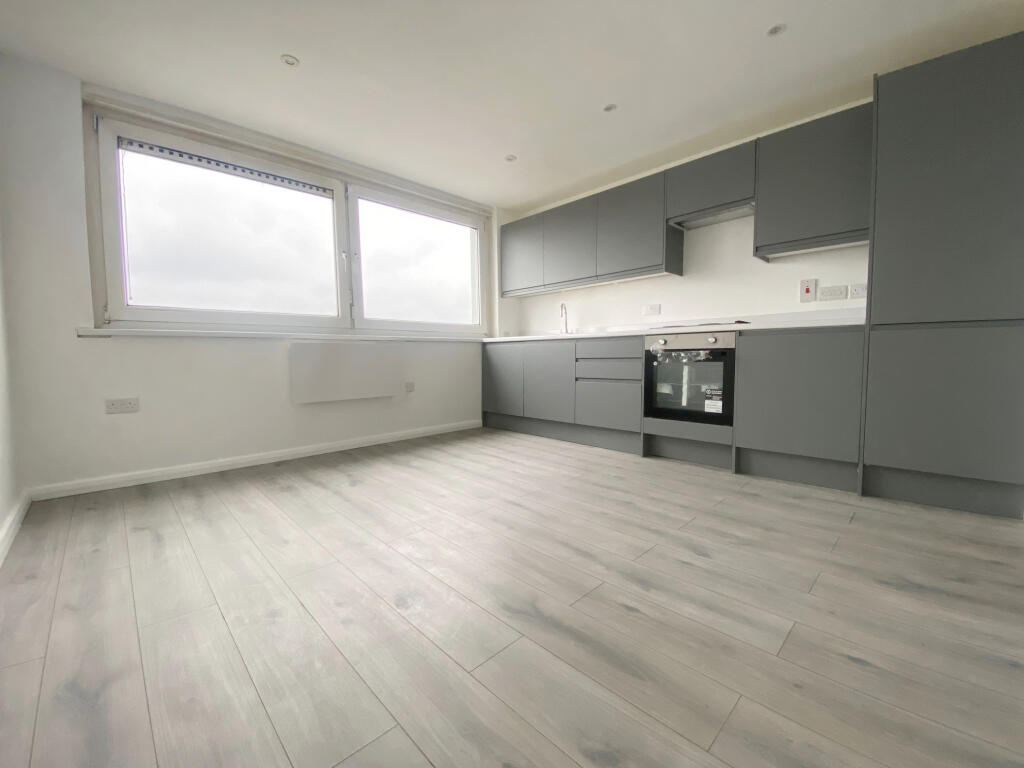 Main image of property: Dolphin Tower, London, SE8