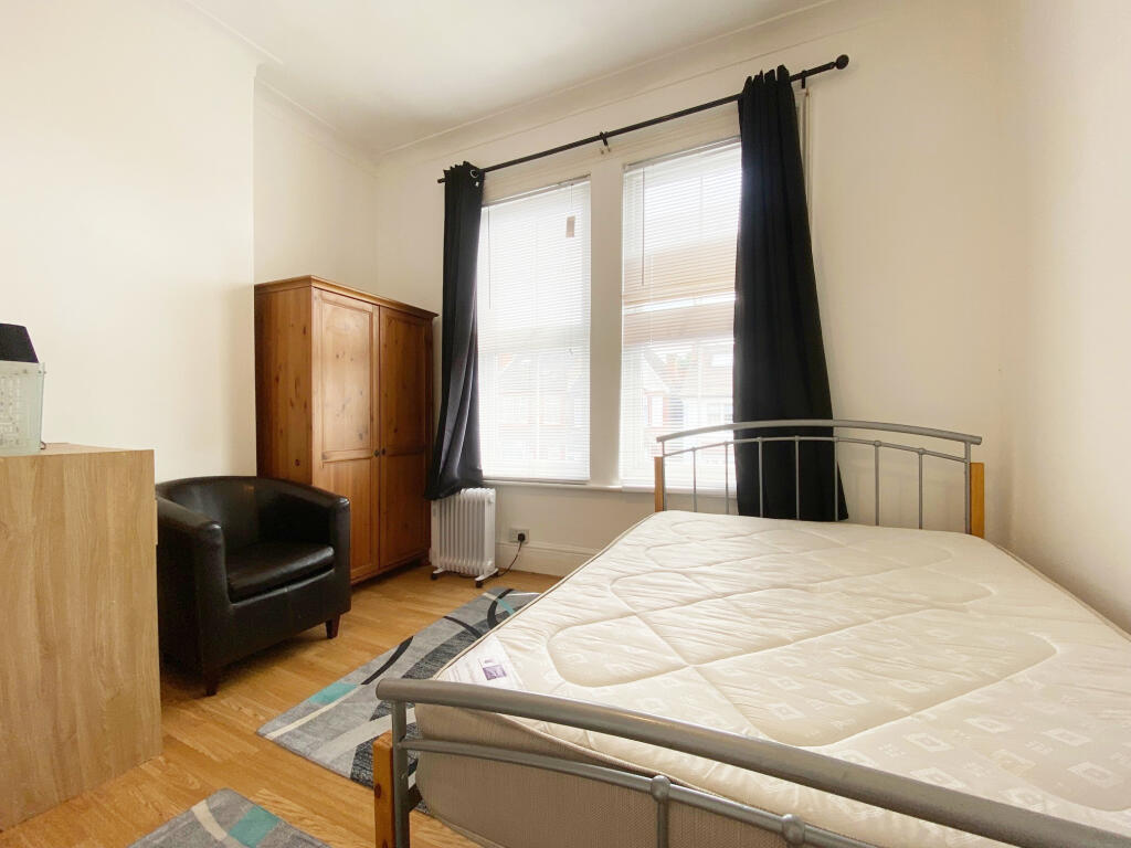 Main image of property: Lewisham, SE13