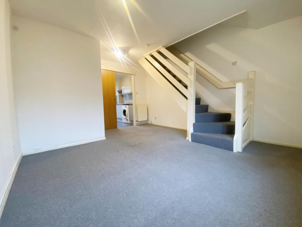 Main image of property: Lara Close, Lewisham, SE13