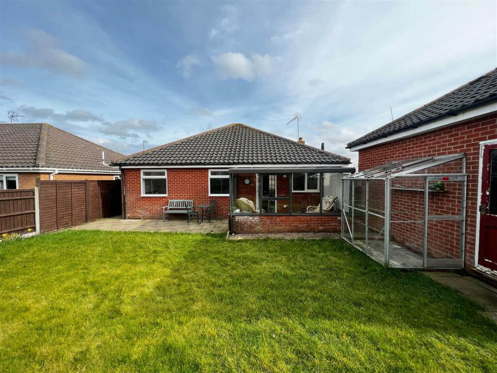 3 bedroom detached bungalow for sale in Mundesley, NR11