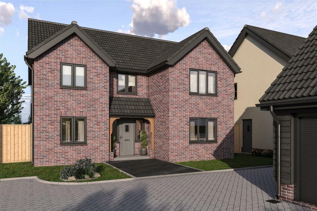 4 bedroom detached house for sale in Near Wymondham College, NR17