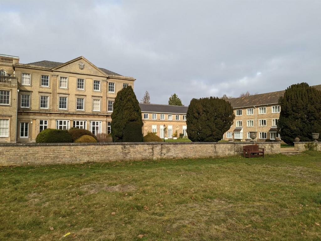 1 bedroom apartment for sale in Keswick Hall, Keswick, Norwich, NR4