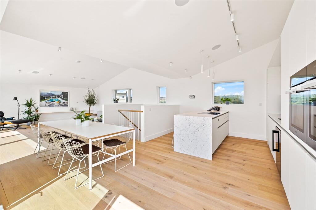 Main image of property: Roedean Road, Brighton, East Sussex, BN2