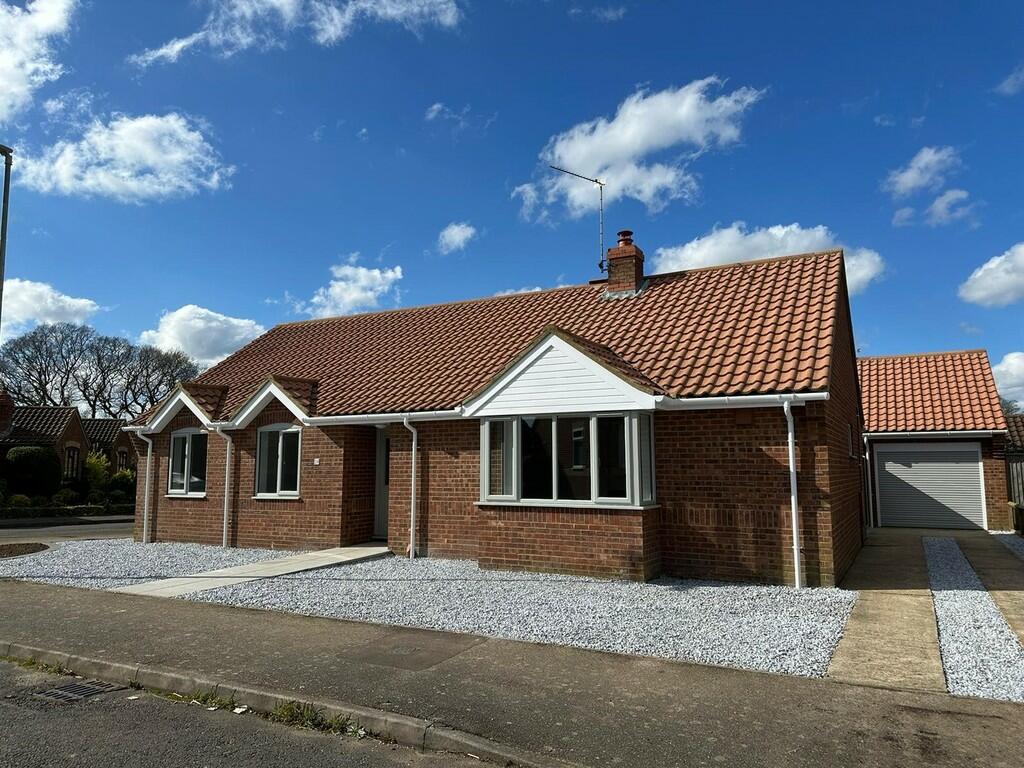 3 bedroom detached bungalow for sale in Rowan Way, Holt, Norfolk, NR25