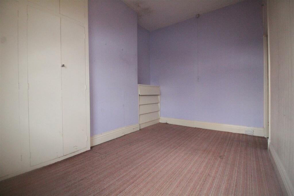 Additional property image - Huddersfield Road, Wyke, Bradford
