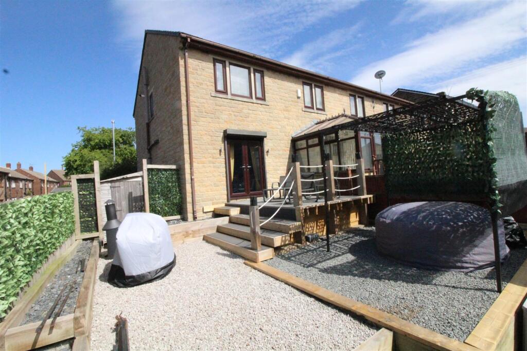 Main image of property: Tichbourne Street, Batley