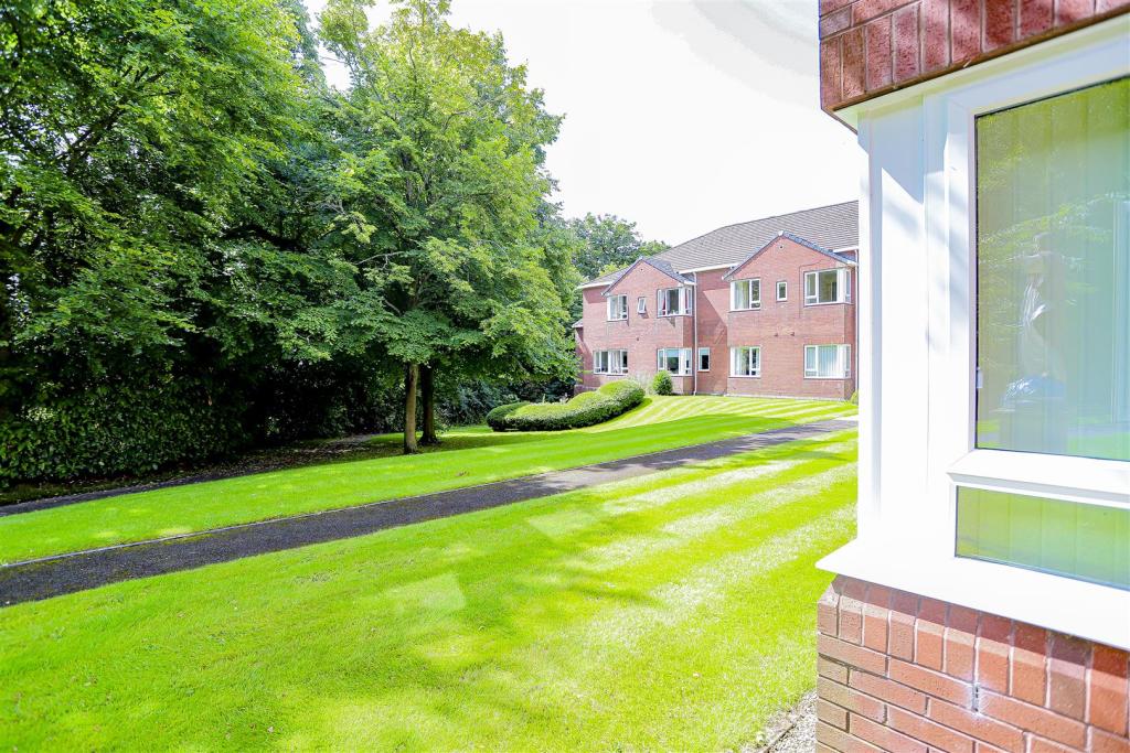 Additional property image - Preston New Road, Blackburn
