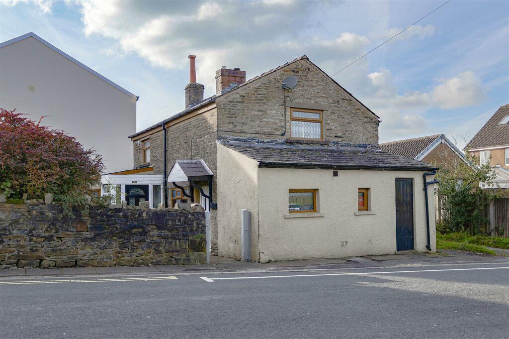 Additional property image - Back Lane, Accrington