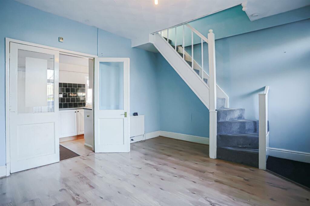 2 bedroom terraced house for sale in Beech Street, Great Harwood, BB6